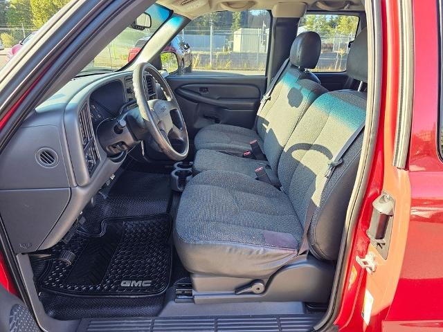 2006 GMC Sierra 1500 2WD Extended Cab Standard Box Work Truck