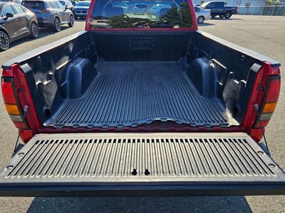 2006 GMC Sierra 1500 2WD Extended Cab Standard Box Work Truck