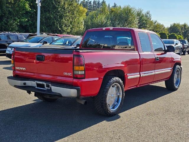 2006 GMC Sierra 1500 2WD Extended Cab Standard Box Work Truck