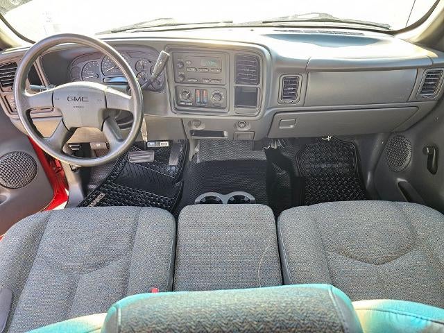 2006 GMC Sierra 1500 2WD Extended Cab Standard Box Work Truck