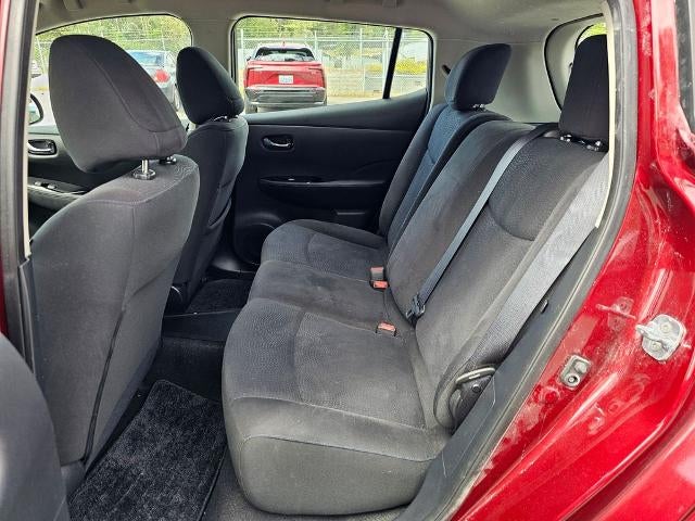 2017 Nissan LEAF SV Hatchback
