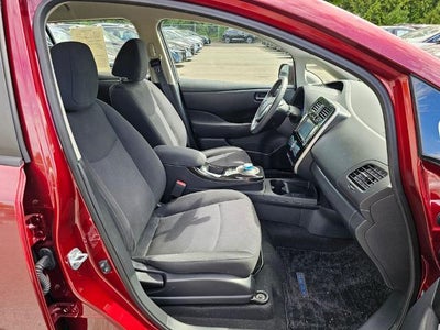 2017 Nissan LEAF SV Hatchback