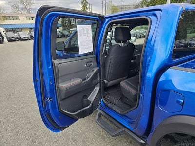 2024 Nissan Frontier Crew Cab 4x4 PRO-4X