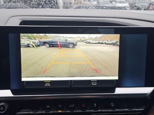 2022 Chevrolet Silverado 1500 Crew Cab Short Box 4-Wheel Drive LT Trail Boss