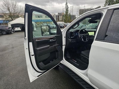 2022 Chevrolet Silverado 1500 Crew Cab Short Box 4-Wheel Drive LT Trail Boss