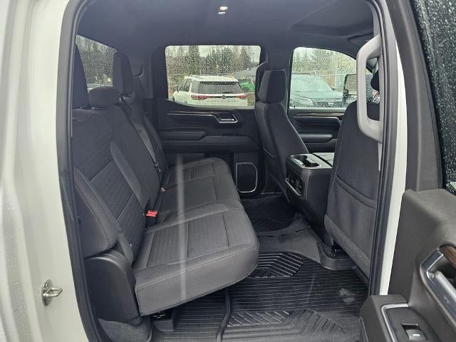 2022 Chevrolet Silverado 1500 Crew Cab Short Box 4-Wheel Drive LT Trail Boss