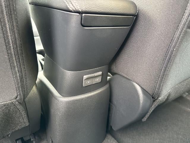 2024 Nissan Kicks S FWD