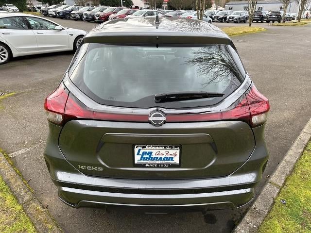 2024 Nissan Kicks S FWD