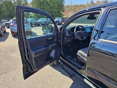 2021 Toyota Tacoma 4WD 4WD TRD Sport Double Cab 5' Bed V6 MT (Natl)