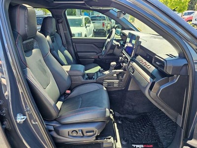 2025 Toyota Tacoma 4WD 4WD TRD Pro Hybrid Double Cab 5' Bed AT (Natl)