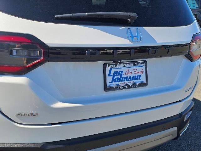 2023 Honda Pilot Elite AWD