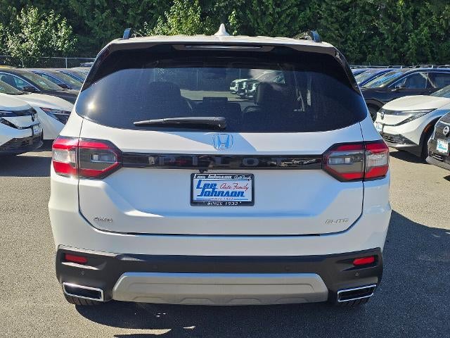 2023 Honda Pilot Elite AWD