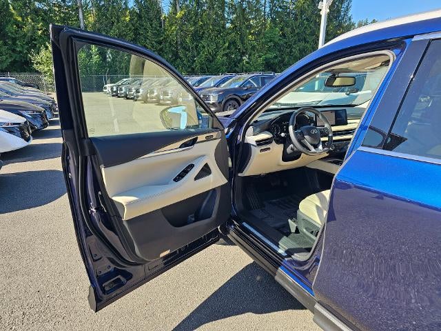 2022 INFINITI QX60 LUXE AWD