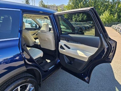 2022 INFINITI QX60 LUXE AWD