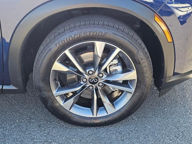 2022 INFINITI QX60 LUXE AWD