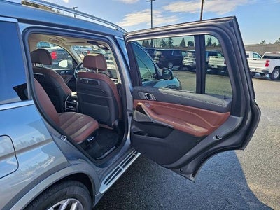 2026 BMW X7 xDrive40i Sports Activity Vehicle