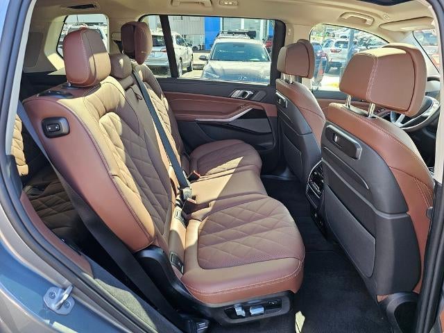 2026 BMW X7 xDrive40i Sports Activity Vehicle