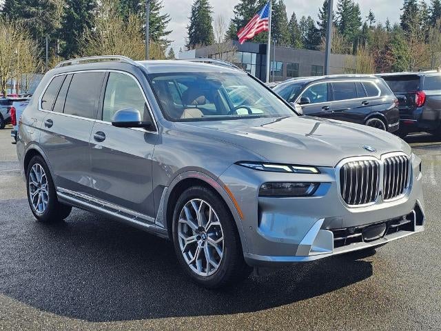 2026 BMW X7 xDrive40i Sports Activity Vehicle