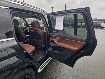 2026 BMW X7 xDrive40i Sports Activity Vehicle