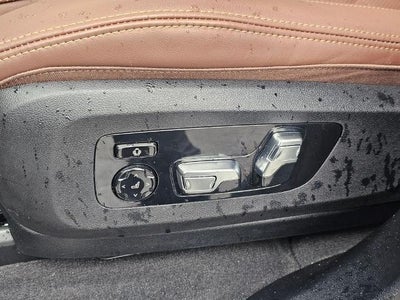 2026 BMW X7 xDrive40i Sports Activity Vehicle