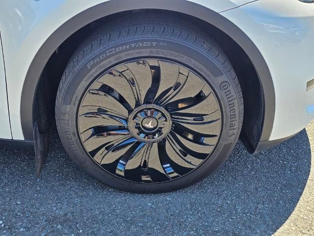 2023 Tesla Model Y Long Range AWD