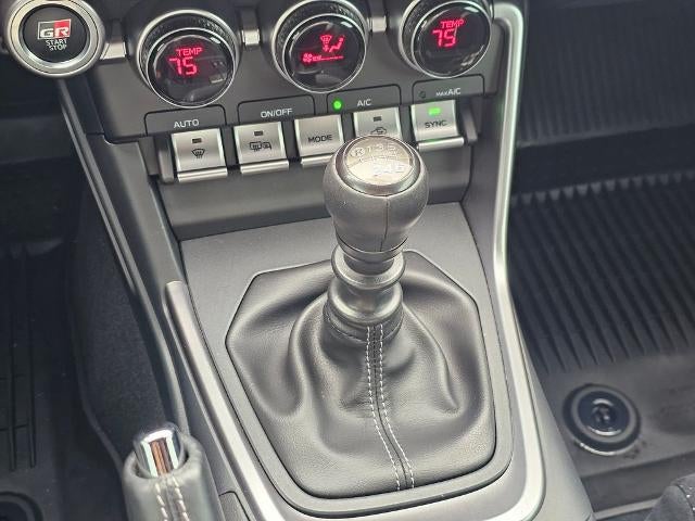 2022 Toyota GR86 Premium Manual (Natl)
