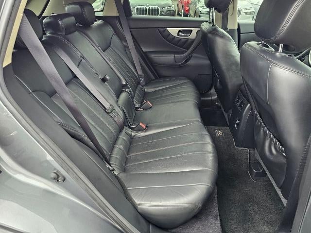 2017 INFINITI QX70 AWD