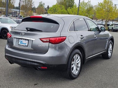 2017 INFINITI QX70 AWD