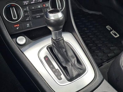 2018 Audi Q3 2.0 TFSI Premium quattro AWD