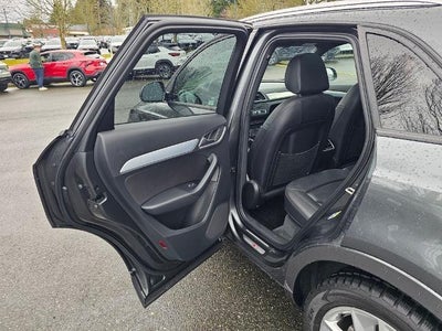 2018 Audi Q3 2.0 TFSI Premium quattro AWD