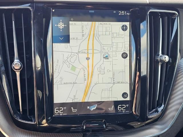 2018 Volvo XC60 T8 eAWD Plug-In Hybrid R-Design