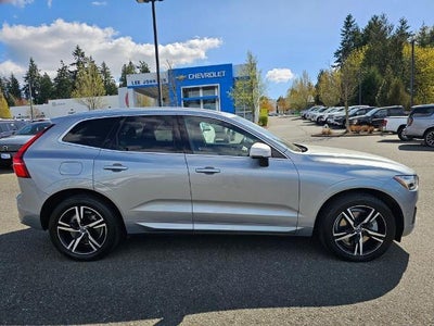 2018 Volvo XC60 T8 eAWD Plug-In Hybrid R-Design
