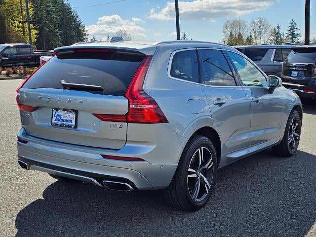 2018 Volvo XC60 T8 eAWD Plug-In Hybrid R-Design