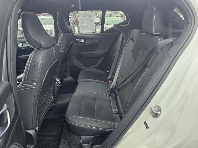 2023 Volvo XC40 Recharge Pure Electric Twin eAWD Plus