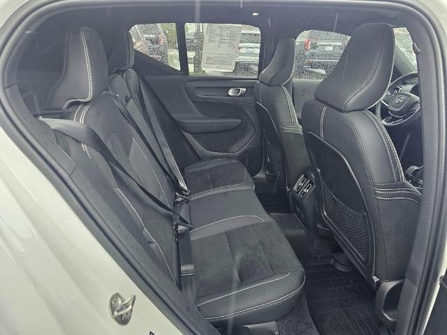 2023 Volvo XC40 Recharge Pure Electric Twin eAWD Plus