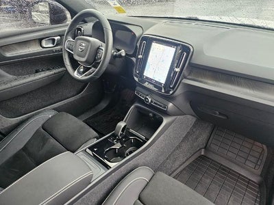 2023 Volvo XC40 Recharge Pure Electric Twin eAWD Plus