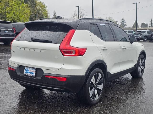 2023 Volvo XC40 Recharge Pure Electric Twin eAWD Plus