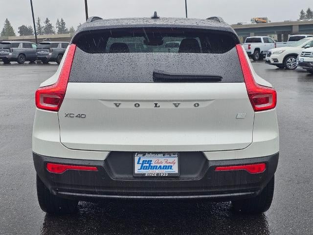 2023 Volvo XC40 Recharge Pure Electric Twin eAWD Plus